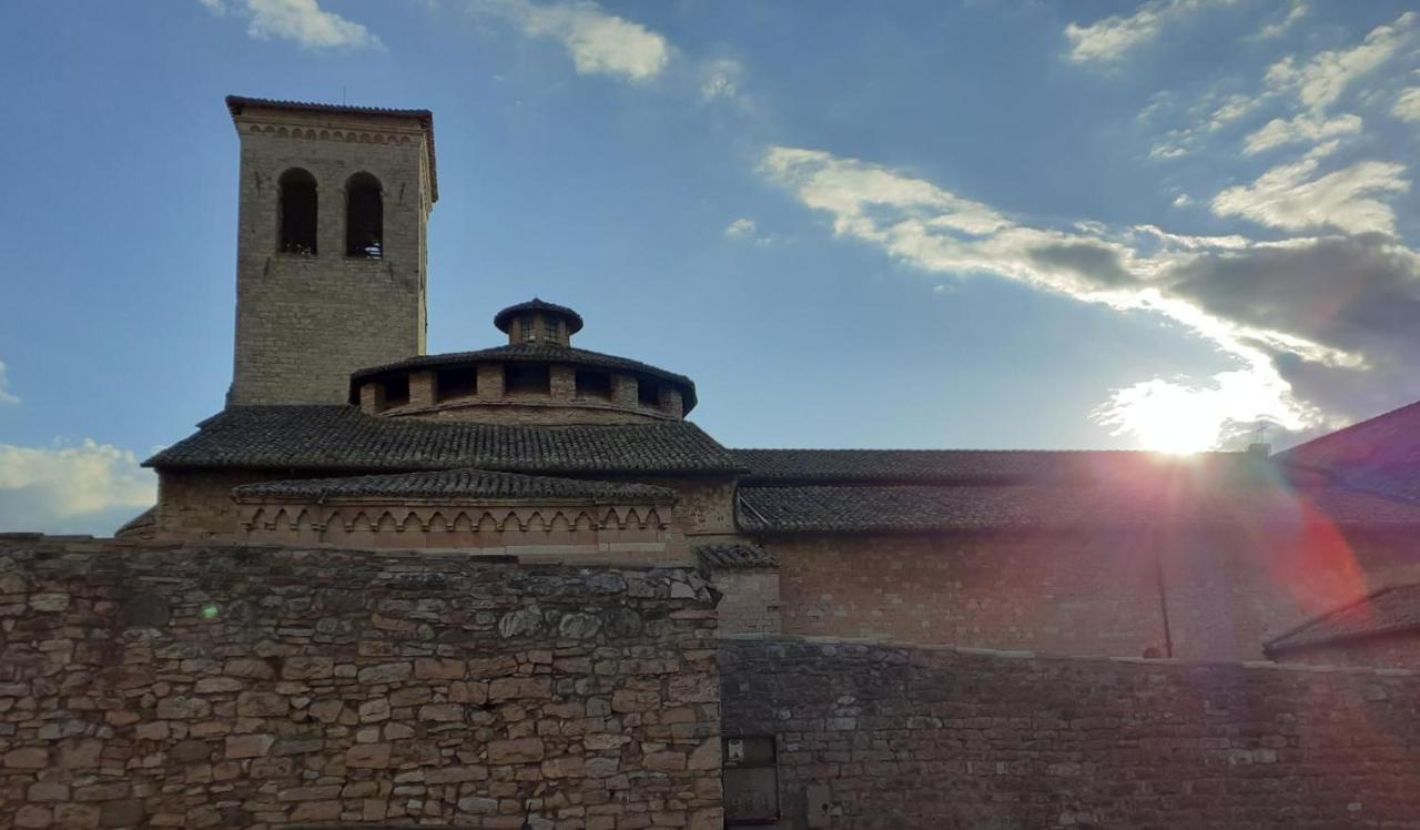 B&B San Francesco Assisi Bagian luar foto