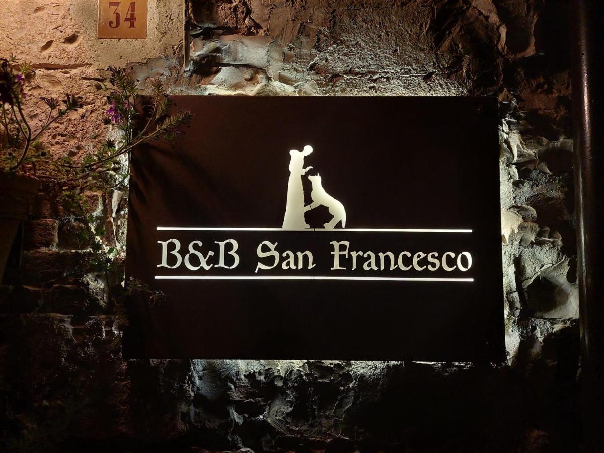 B&B San Francesco Assisi Bagian luar foto