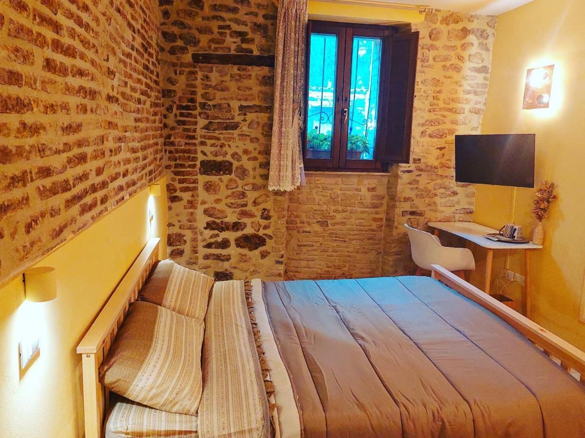 B&B San Francesco Assisi Bagian luar foto